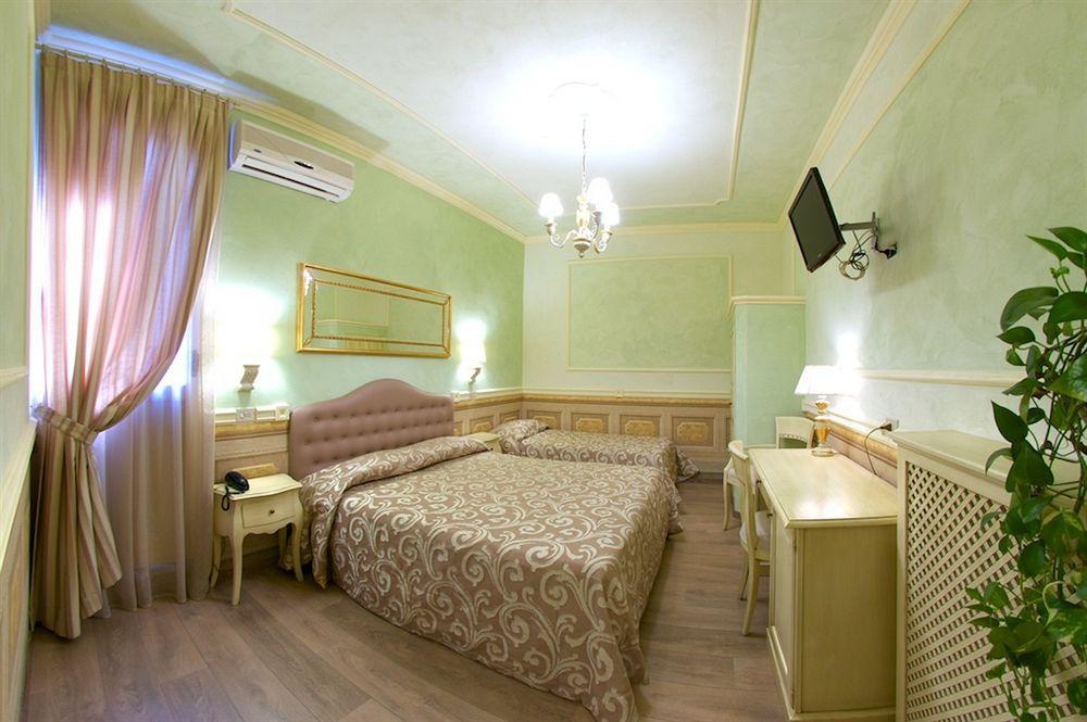 Hotel Pedrini Болонья Екстер'єр фото