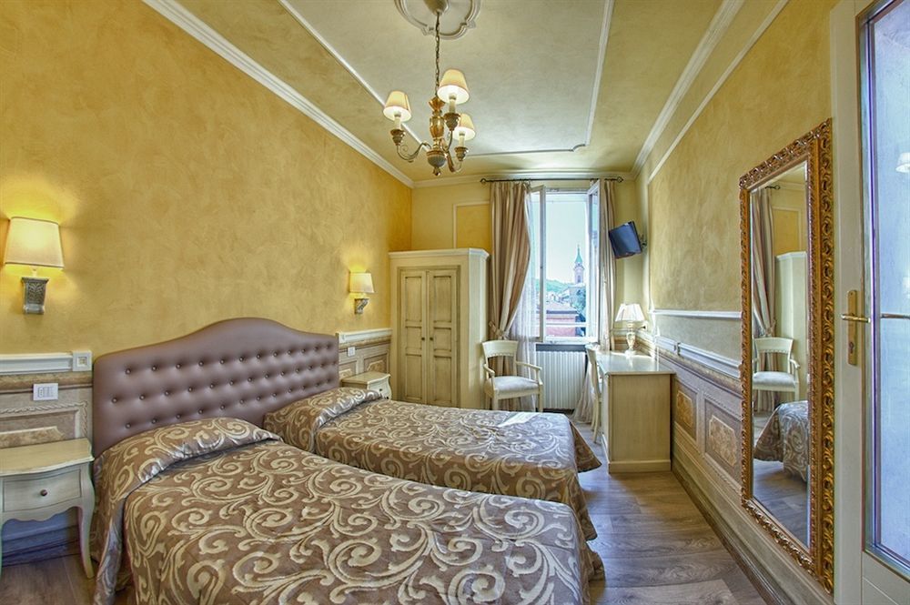 Hotel Pedrini Болонья Екстер'єр фото