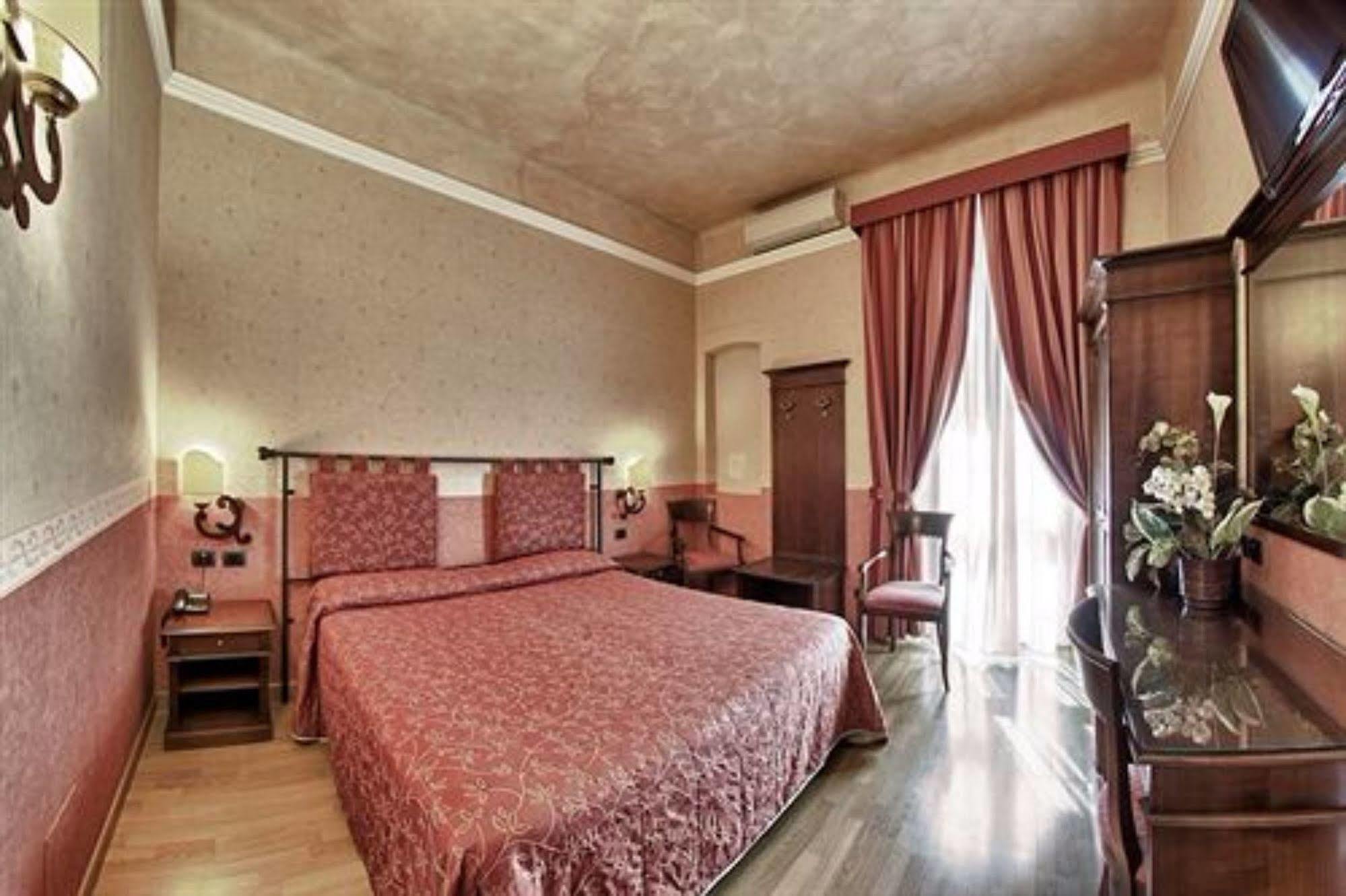 Hotel Pedrini Болонья Екстер'єр фото