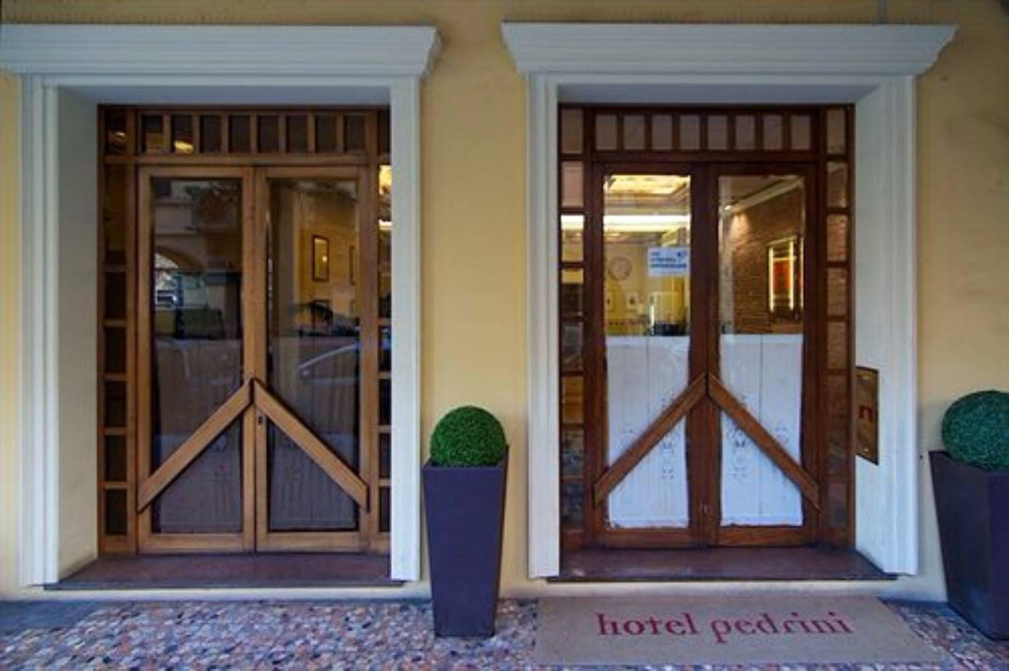 Hotel Pedrini Болонья Екстер'єр фото